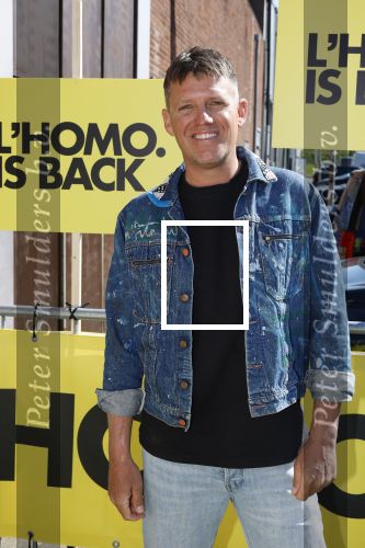 Amsterdam 22 april 2026
Presentatie nieuwe L Homo . Nicolas Keenan staat op de cover . Kees Tol