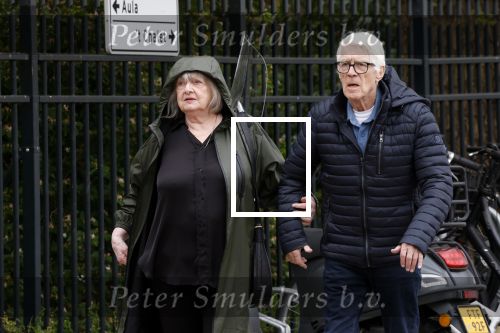 Amsterdam 18 april 2026
Crematie Sonja Barend op begraafplaats Zorgvlied . Kees v Kooten met vrouw