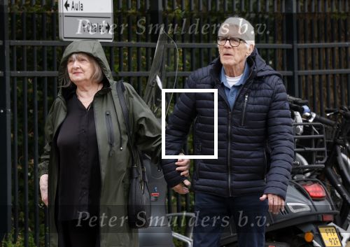 Amsterdam 18 april 2026
Crematie Sonja Barend op begraafplaats Zorgvlied . Kees v Kooten met vrouw
