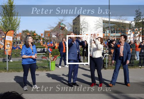 Zeewolde 17 april 2026
Koning Willem Alexander bezoekt de koningsspelen in Zeewolde . Britt Dekker presenteert het .