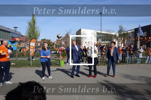 Zeewolde 17 april 2026
Koning Willem Alexander bezoekt de koningsspelen in Zeewolde . Britt Dekker presenteert het .