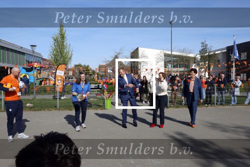 Zeewolde 17 april 2026
Koning Willem Alexander bezoekt de koningsspelen in Zeewolde . Britt Dekker presenteert het .