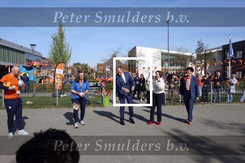 Zeewolde 17 april 2026
Koning Willem Alexander bezoekt de koningsspelen in Zeewolde . Britt Dekker presenteert het .