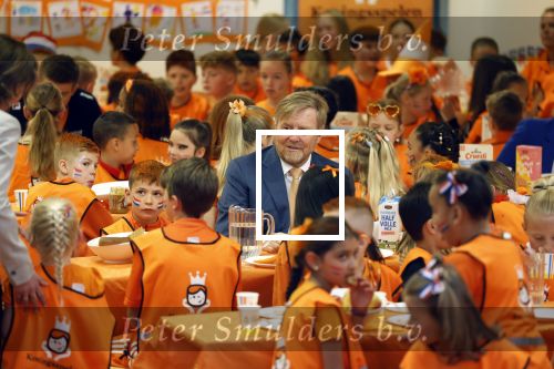 Zeewolde 17 april 2026
Koning Willem Alexander bezoekt de koningsspelen in Zeewolde . Britt Dekker presenteert het .