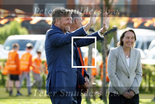 Zeewolde 17 april 2026
Koning Willem Alexander bezoekt de koningsspelen in Zeewolde . Britt Dekker presenteert het .