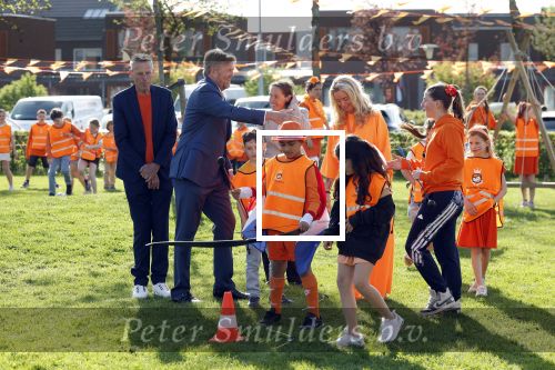 Zeewolde 17 april 2026
Koning Willem Alexander bezoekt de koningsspelen in Zeewolde . Britt Dekker presenteert het .