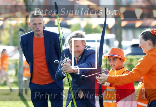 Zeewolde 17 april 2026
Koning Willem Alexander bezoekt de koningsspelen in Zeewolde . Britt Dekker presenteert het .