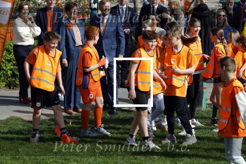 Zeewolde 17 april 2026
Koning Willem Alexander bezoekt de koningsspelen in Zeewolde . Britt Dekker presenteert het .