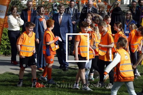 Zeewolde 17 april 2026
Koning Willem Alexander bezoekt de koningsspelen in Zeewolde . Britt Dekker presenteert het .