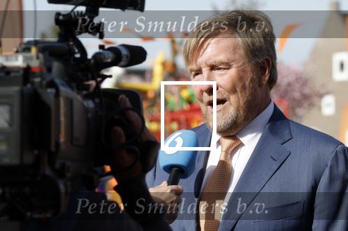 Zeewolde 17 april 2026
Koning Willem Alexander bezoekt de koningsspelen in Zeewolde . Britt Dekker presenteert het .