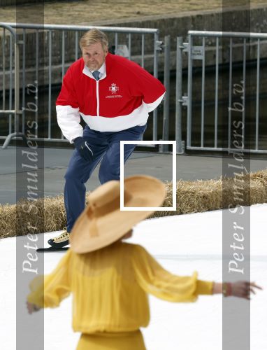 Dokkum 27 april 2026
Koningsdag is dit jaar in Dokkum . Namens de koninklijke familie zijn aanwezig : Koning Willem Alexander Koningin Maxima Prinses Amalia Prinses Alexia Prinses Ariane Prins Constantijn Prinses Laurentien Prins Maurits Prinses Marilene Prins Bernhard Prins Floris Prinses Aimee Prins Pieter Christiaan en Prinses Anita .