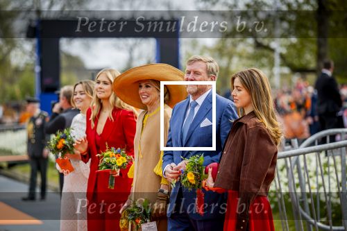 Dokkum 27 april 2026
Koningsdag is dit jaar in Dokkum . Namens de koninklijke familie zijn aanwezig : Koning Willem Alexander Koningin Maxima Prinses Amalia Prinses Alexia Prinses Ariane Prins Constantijn Prinses Laurentien Prins Maurits Prinses Marilene Prins Bernhard Prins Floris Prinses Aimee Prins Pieter Christiaan en Prinses Anita .