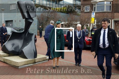 Scheveningen 2 april 2026
Koningin MÃ¡xima opent de gerenoveerde boulevard. De Scheveningse boulevard, al decennialang een van de bekendste en meest bezochte kustpromenades van Nederland, is de afgelopen jaren vernieuwd om beter aan te sluiten bij het groeiende aantal bezoekers en klaar te zijn voor de toekomst. Burgemeester Jan v Zanen begeleidde de Koningin . OOk de commisaris van de koning Wouter Kolff was aanwezig .