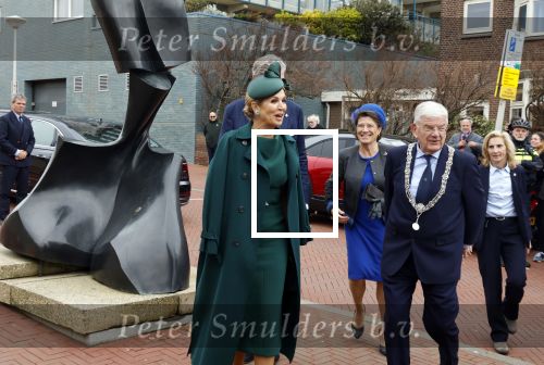 Scheveningen 2 april 2026
Koningin MÃ¡xima opent de gerenoveerde boulevard. De Scheveningse boulevard, al decennialang een van de bekendste en meest bezochte kustpromenades van Nederland, is de afgelopen jaren vernieuwd om beter aan te sluiten bij het groeiende aantal bezoekers en klaar te zijn voor de toekomst. Burgemeester Jan v Zanen begeleidde de Koningin . OOk de commisaris van de koning Wouter Kolff was aanwezig .
