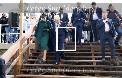 Scheveningen 2 april 2026
Koningin MÃ¡xima opent de gerenoveerde boulevard. De Scheveningse boulevard, al decennialang een van de bekendste en meest bezochte kustpromenades van Nederland, is de afgelopen jaren vernieuwd om beter aan te sluiten bij het groeiende aantal bezoekers en klaar te zijn voor de toekomst. Burgemeester Jan v Zanen begeleidde de Koningin . OOk de commisaris van de koning Wouter Kolff was aanwezig .