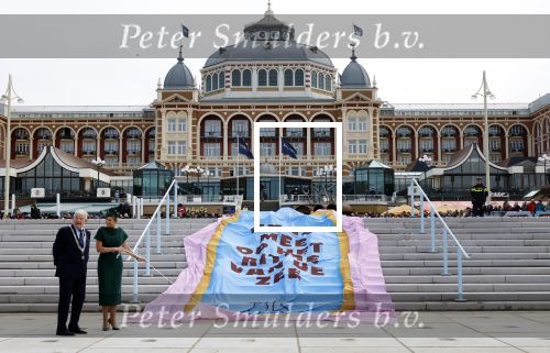 Scheveningen 2 april 2026
Koningin MÃ¡xima opent de gerenoveerde boulevard. De Scheveningse boulevard, al decennialang een van de bekendste en meest bezochte kustpromenades van Nederland, is de afgelopen jaren vernieuwd om beter aan te sluiten bij het groeiende aantal bezoekers en klaar te zijn voor de toekomst. Burgemeester Jan v Zanen begeleidde de Koningin . OOk de commisaris van de koning Wouter Kolff was aanwezig .