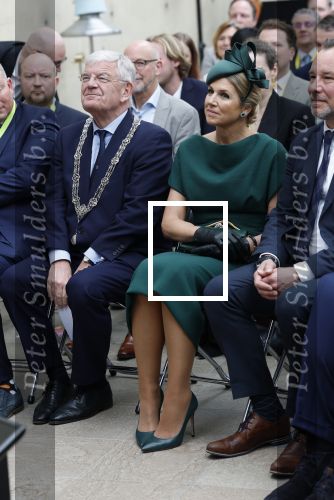 Scheveningen 2 april 2026
Koningin MÃ¡xima opent de gerenoveerde boulevard. De Scheveningse boulevard, al decennialang een van de bekendste en meest bezochte kustpromenades van Nederland, is de afgelopen jaren vernieuwd om beter aan te sluiten bij het groeiende aantal bezoekers en klaar te zijn voor de toekomst. Burgemeester Jan v Zanen begeleidde de Koningin . OOk de commisaris van de koning Wouter Kolff was aanwezig .