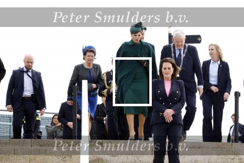 Scheveningen 2 april 2026
Koningin MÃ¡xima opent de gerenoveerde boulevard. De Scheveningse boulevard, al decennialang een van de bekendste en meest bezochte kustpromenades van Nederland, is de afgelopen jaren vernieuwd om beter aan te sluiten bij het groeiende aantal bezoekers en klaar te zijn voor de toekomst. Burgemeester Jan v Zanen begeleidde de Koningin . OOk de commisaris van de koning Wouter Kolff was aanwezig .
