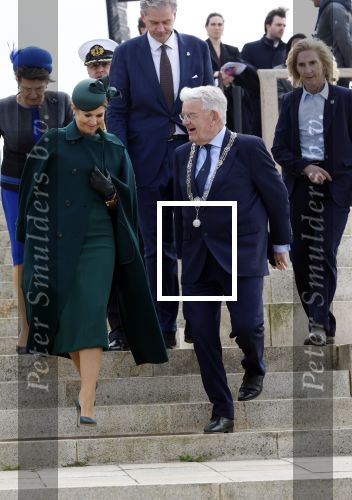 Scheveningen 2 april 2026
Koningin MÃ¡xima opent de gerenoveerde boulevard. De Scheveningse boulevard, al decennialang een van de bekendste en meest bezochte kustpromenades van Nederland, is de afgelopen jaren vernieuwd om beter aan te sluiten bij het groeiende aantal bezoekers en klaar te zijn voor de toekomst. Burgemeester Jan v Zanen begeleidde de Koningin . OOk de commisaris van de koning Wouter Kolff was aanwezig .