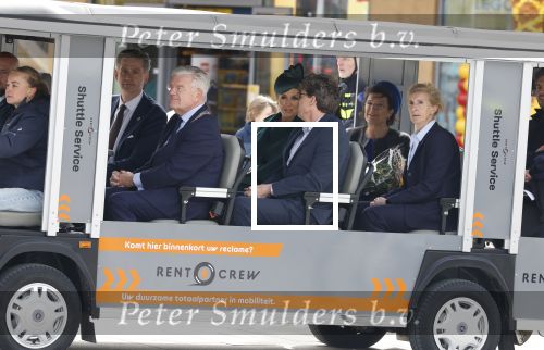Scheveningen 2 april 2026
Koningin MÃ¡xima opent de gerenoveerde boulevard. De Scheveningse boulevard, al decennialang een van de bekendste en meest bezochte kustpromenades van Nederland, is de afgelopen jaren vernieuwd om beter aan te sluiten bij het groeiende aantal bezoekers en klaar te zijn voor de toekomst. Burgemeester Jan v Zanen begeleidde de Koningin . OOk de commisaris van de koning Wouter Kolff was aanwezig .