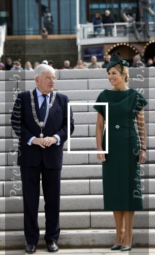 Scheveningen 2 april 2026
Koningin MÃ¡xima opent de gerenoveerde boulevard. De Scheveningse boulevard, al decennialang een van de bekendste en meest bezochte kustpromenades van Nederland, is de afgelopen jaren vernieuwd om beter aan te sluiten bij het groeiende aantal bezoekers en klaar te zijn voor de toekomst. Burgemeester Jan v Zanen begeleidde de Koningin . OOk de commisaris van de koning Wouter Kolff was aanwezig .