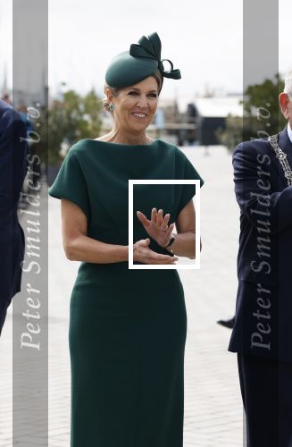 Scheveningen 2 april 2026
Koningin MÃ¡xima opent de gerenoveerde boulevard. De Scheveningse boulevard, al decennialang een van de bekendste en meest bezochte kustpromenades van Nederland, is de afgelopen jaren vernieuwd om beter aan te sluiten bij het groeiende aantal bezoekers en klaar te zijn voor de toekomst. Burgemeester Jan v Zanen begeleidde de Koningin . OOk de commisaris van de koning Wouter Kolff was aanwezig .