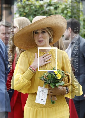 Dokkum 27 april 2026
Koningsdag is dit jaar in Dokkum . Namens de koninklijke familie zijn aanwezig : Koning Willem Alexander Koningin Maxima Prinses Amalia Prinses Alexia Prinses Ariane Prins Constantijn Prinses Laurentien Prins Maurits Prinses Marilene Prins Bernhard Prins Floris Prinses Aimee Prins Pieter Christiaan en Prinses Anita .