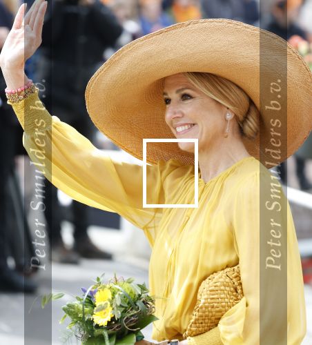 Dokkum 27 april 2026
Koningsdag is dit jaar in Dokkum . Namens de koninklijke familie zijn aanwezig : Koning Willem Alexander Koningin Maxima Prinses Amalia Prinses Alexia Prinses Ariane Prins Constantijn Prinses Laurentien Prins Maurits Prinses Marilene Prins Bernhard Prins Floris Prinses Aimee Prins Pieter Christiaan en Prinses Anita .