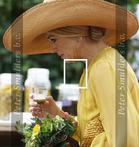 Dokkum 27 april 2026
Koningsdag is dit jaar in Dokkum . Namens de koninklijke familie zijn aanwezig : Koning Willem Alexander Koningin Maxima Prinses Amalia Prinses Alexia Prinses Ariane Prins Constantijn Prinses Laurentien Prins Maurits Prinses Marilene Prins Bernhard Prins Floris Prinses Aimee Prins Pieter Christiaan en Prinses Anita .