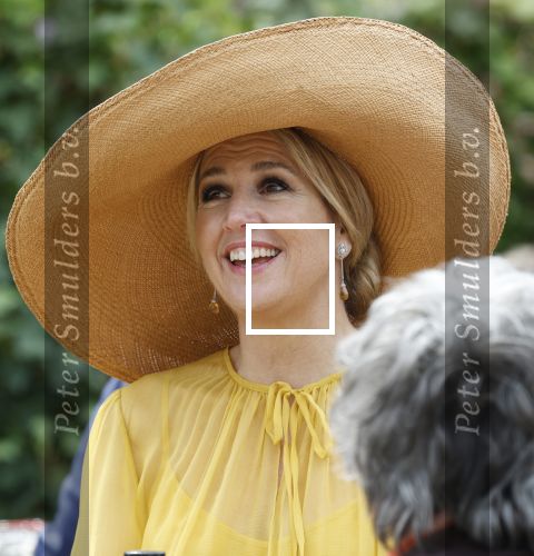 Dokkum 27 april 2026
Koningsdag is dit jaar in Dokkum . Namens de koninklijke familie zijn aanwezig : Koning Willem Alexander Koningin Maxima Prinses Amalia Prinses Alexia Prinses Ariane Prins Constantijn Prinses Laurentien Prins Maurits Prinses Marilene Prins Bernhard Prins Floris Prinses Aimee Prins Pieter Christiaan en Prinses Anita .