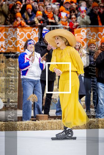 Dokkum 27 april 2026
Koningsdag is dit jaar in Dokkum . Namens de koninklijke familie zijn aanwezig : Koning Willem Alexander Koningin Maxima Prinses Amalia Prinses Alexia Prinses Ariane Prins Constantijn Prinses Laurentien Prins Maurits Prinses Marilene Prins Bernhard Prins Floris Prinses Aimee Prins Pieter Christiaan en Prinses Anita .