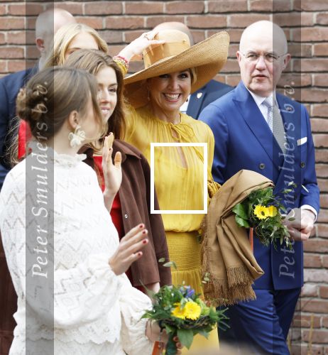 Dokkum 27 april 2026
Koningsdag is dit jaar in Dokkum . Namens de koninklijke familie zijn aanwezig : Koning Willem Alexander Koningin Maxima Prinses Amalia Prinses Alexia Prinses Ariane Prins Constantijn Prinses Laurentien Prins Maurits Prinses Marilene Prins Bernhard Prins Floris Prinses Aimee Prins Pieter Christiaan en Prinses Anita .