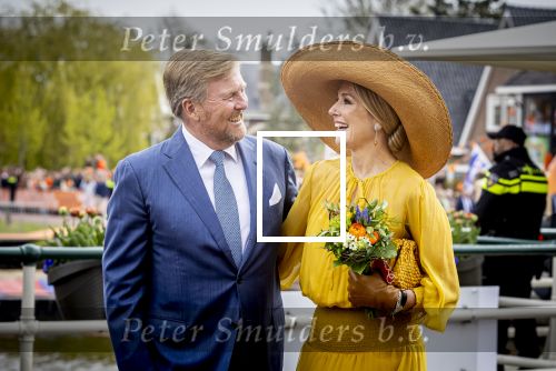 Dokkum 27 april 2026
Koningsdag is dit jaar in Dokkum . Namens de koninklijke familie zijn aanwezig : Koning Willem Alexander Koningin Maxima Prinses Amalia Prinses Alexia Prinses Ariane Prins Constantijn Prinses Laurentien Prins Maurits Prinses Marilene Prins Bernhard Prins Floris Prinses Aimee Prins Pieter Christiaan en Prinses Anita .