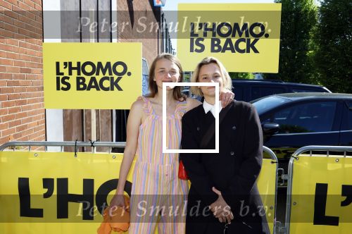 Amsterdam 22 april 2026
Presentatie nieuwe L Homo . Nicolas Keenan staat op de cover .