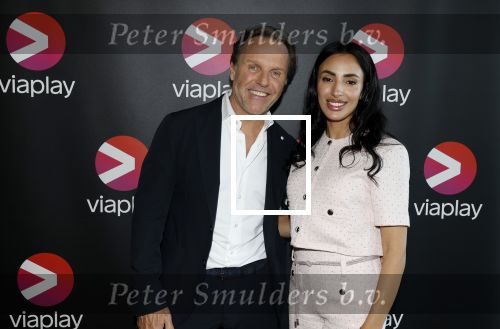 Amsterdam 16 april 2026
Max Verstappen voor viaplay in Theater Amsterdam . Mike Hezemans met vriendin