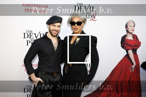 Amsterdam 28 april 2026
Premiere The Devil wears Prada 2 in Tuschinski . Miss Envy PPeru kwam met partner