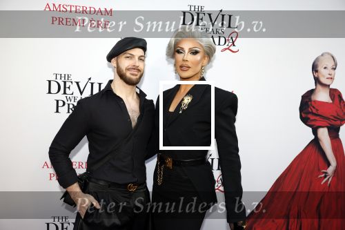 Amsterdam 28 april 2026
Premiere The Devil wears Prada 2 in Tuschinski . Miss Envy PPeru kwam met partner