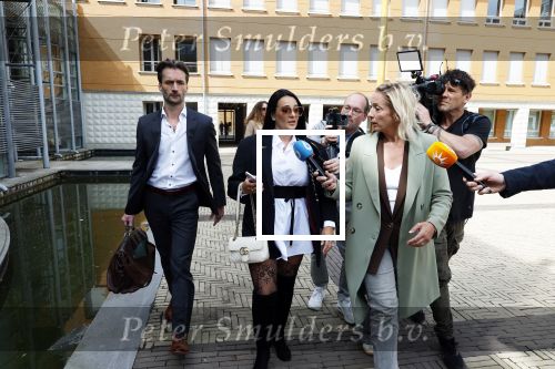 Den Bosch 15 april 2026
Rechtszaak Peter Gillis vs Nicol Kremers in de rechtbank van Den Bosch . Peter zijn kinderen en vriendin Wendy v Hout zijn met hem mee . Nicol met haar advocaat Sebas Diekstra