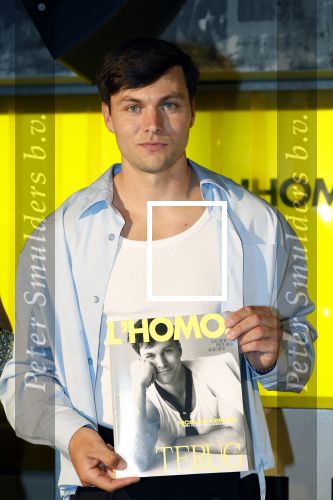 Amsterdam 22 april 2026
Presentatie nieuwe L Homo . Nicolas Keenan staat op de cover .