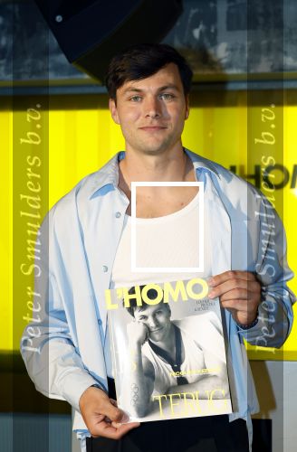 Amsterdam 22 april 2026
Presentatie nieuwe L Homo . Nicolas Keenan staat op de cover .