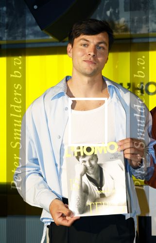 Amsterdam 22 april 2026
Presentatie nieuwe L Homo . Nicolas Keenan staat op de cover .