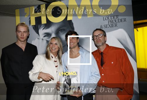 Amsterdam 22 april 2026
Presentatie nieuwe L Homo . Nicolas Keenan staat op de cover . Nicolas Keenan Stijn de Vries Linda de Mol en Iebele v d Meulen