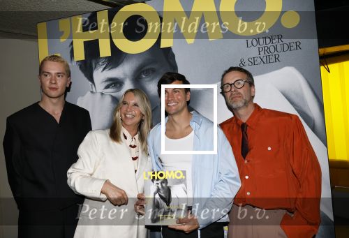 Amsterdam 22 april 2026
Presentatie nieuwe L Homo . Nicolas Keenan staat op de cover . Nicolas Keenan Stijn de Vries Linda de Mol en Iebele v d Meulen