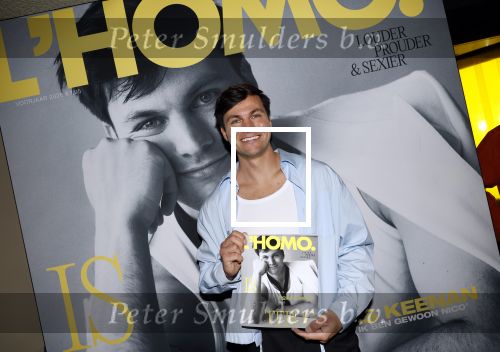 Amsterdam 22 april 2026
Presentatie nieuwe L Homo . Nicolas Keenan staat op de cover .