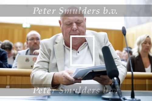 Den Bosch 15 april 2026
Rechtszaak Peter Gillis vs Nicol Kremers in de rechtbank van Den Bosch . Peter zijn kinderen en vriendin Wendy v Hout zijn met hem mee .