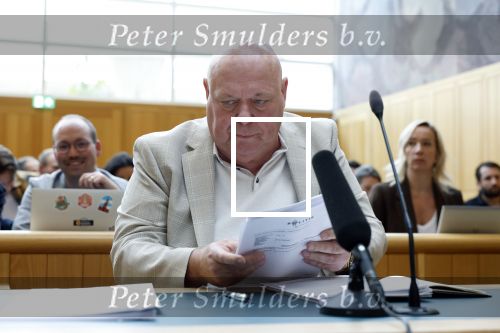 Den Bosch 15 april 2026
Rechtszaak Peter Gillis vs Nicol Kremers in de rechtbank van Den Bosch . Peter zijn kinderen en vriendin Wendy v Hout zijn met hem mee .