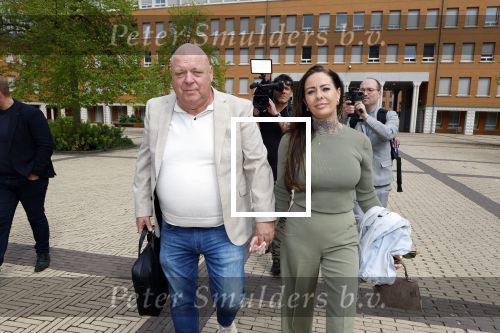 Den Bosch 15 april 2026
Rechtszaak Peter Gillis vs Nicol Kremers in de rechtbank van Den Bosch . Peter zijn kinderen en vriendin Wendy v Hout zijn met hem mee .