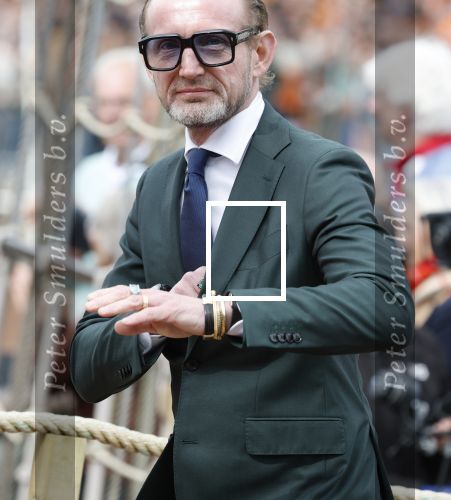Dokkum 27 april 2026
Koningsdag is dit jaar in Dokkum . Namens de koninklijke familie zijn aanwezig : Koning Willem Alexander Koningin Maxima Prinses Amalia Prinses Alexia Prinses Ariane Prins Constantijn Prinses Laurentien Prins Maurits Prinses Marilene Prins Bernhard Prins Floris Prinses Aimee Prins Pieter Christiaan en Prinses Anita .