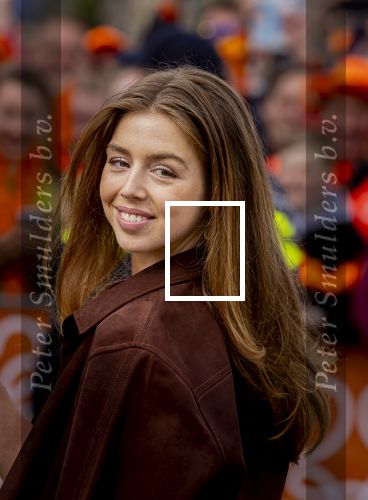 Dokkum 27 april 2026
Koningsdag is dit jaar in Dokkum . Namens de koninklijke familie zijn aanwezig : Koning Willem Alexander Koningin Maxima Prinses Amalia Prinses Alexia Prinses Ariane Prins Constantijn Prinses Laurentien Prins Maurits Prinses Marilene Prins Bernhard Prins Floris Prinses Aimee Prins Pieter Christiaan en Prinses Anita .