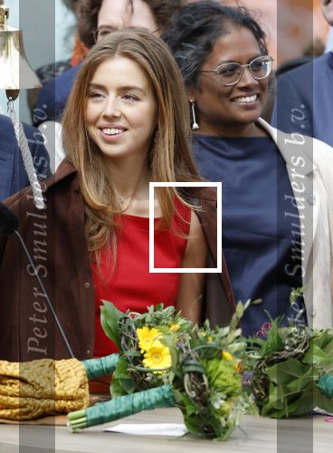 Dokkum 27 april 2026
Koningsdag is dit jaar in Dokkum . Namens de koninklijke familie zijn aanwezig : Koning Willem Alexander Koningin Maxima Prinses Amalia Prinses Alexia Prinses Ariane Prins Constantijn Prinses Laurentien Prins Maurits Prinses Marilene Prins Bernhard Prins Floris Prinses Aimee Prins Pieter Christiaan en Prinses Anita . Bertus Holkema